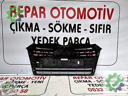 Audi A4 Ön Panjur 8W0853651AB çıkma parça
