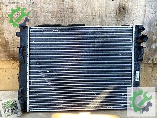 Renault Clio Su Radyatörü 214106666R çıkma parça