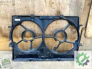 8K0121003AD - 8K0121003AE Audi A4 fan çerçevesi