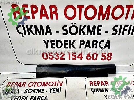 Audi Q3 Kapı Çıtası çıkma parça