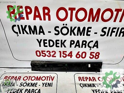 Audi Q3 Kapı Çıtası 83A853959 çıkma parça