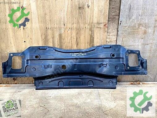 Volkswagen Passat Arka Tampon 3C5813305 çıkma parça