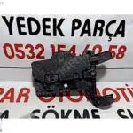 Vw jetta scirocco caddy akü alt tablası sökme orjinal 1k0915333