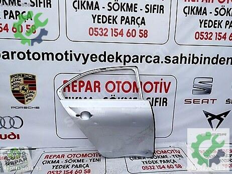 Volkswagen Jetta Sağ Arka Kapı çıkma parça