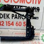 AUDİ A3 ÖN PANEL orijinal çıkma 8V0805588A 12-17