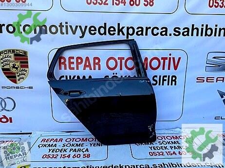 Volkswagen Golf Sağ Arka Kapı çıkma parça
