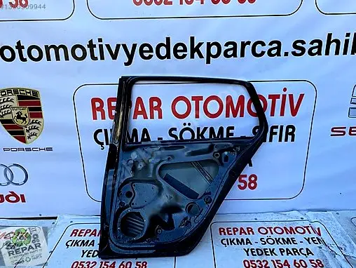 Volkswagen Golf Sağ Arka Kapı çıkma parça