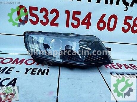 Skoda Octavia Sağ Ön Far çıkma parça
