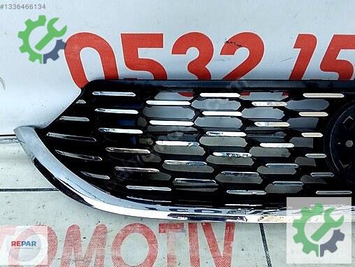 Fiat Egea Ön Panjur 52033259 çıkma parça