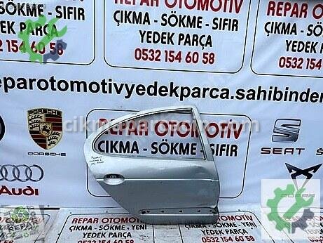 Renault Megane Sağ Arka Kapı çıkma parça
