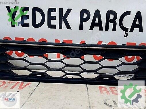 Volkswagen Taigo Ön Panjur çıkma parça