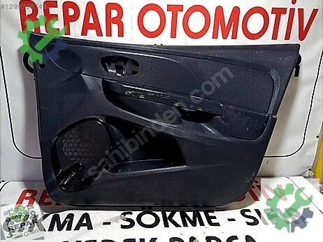 Renault Clio Sağ Ön Kapı çıkma parça