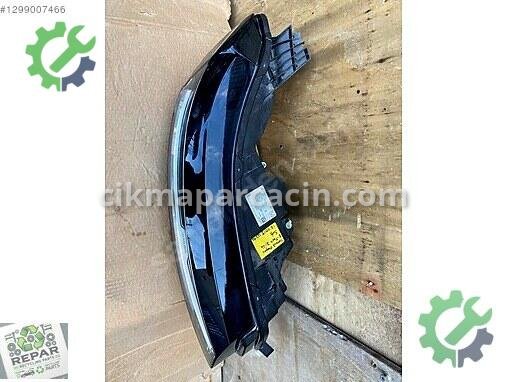 Renault Megane Sağ Ön Far 260103279R çıkma parça