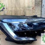 Renault Clio 5-V Sağ Far 260100902R