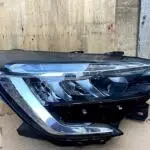 Renault Clio 5-V Sağ Far 260100902R