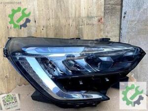 Renault Clio 5-V Sağ Far 260100902R