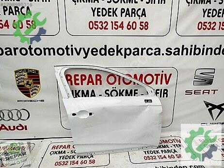 Renault Clio Sağ Ön Kapı çıkma parça