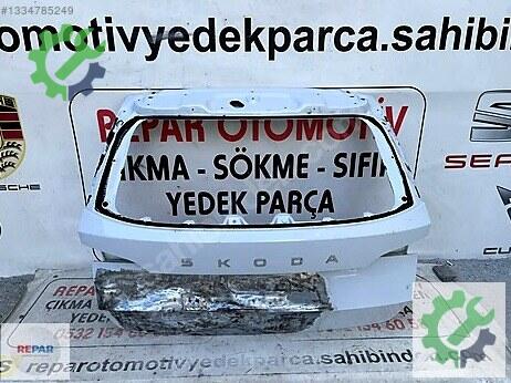 Skoda Kamiq Bagaj Kapağı çıkma parça