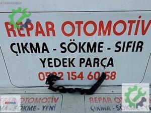 SEAT LEON SAĞ FAR ALT BRAKETİ 12-20 orijinal çıkma 5f0807890