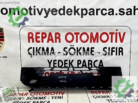 Skoda Karoq Ön Panjur çıkma parça