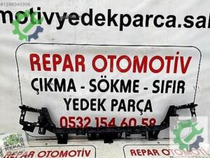 Audi a3 arka tampon orta braket 8v4807385e 2013-20