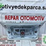 Vw passat b8,5 bagaj kapağı beyaz orijinal boyasız düzelir göçük