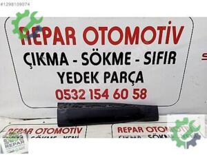 Renault yeni captur sağ ön kapı bandı 2024-2025 801860606r