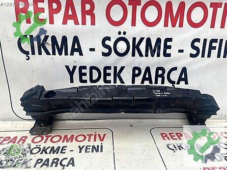Volkswagen Jetta Arka Tampon Demiri çıkma parça