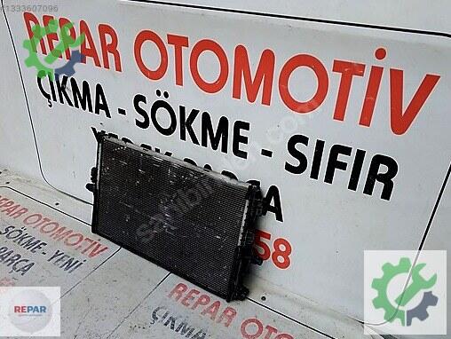 Tesla Model Y Radyatör 1494175-00-A çıkma parça