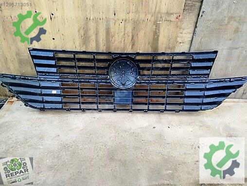 Volkswagen Transporter Ön Panjur 7LA853651C çıkma parça