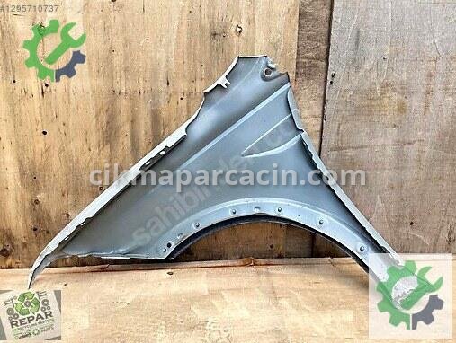 Volkswagen Taigo Sağ Ön Çamurluk çıkma parça