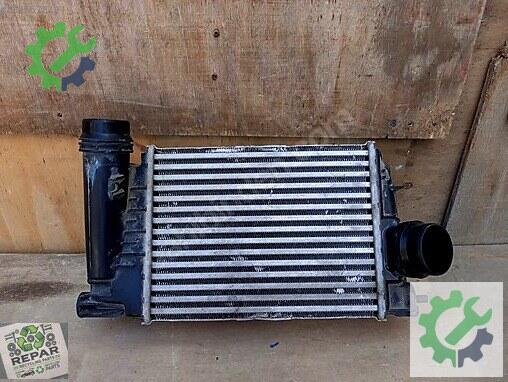 Renault Megane Radyatör 1496283R çıkma parça