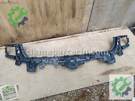 Audi A3 Tampon Braketi çıkma parça