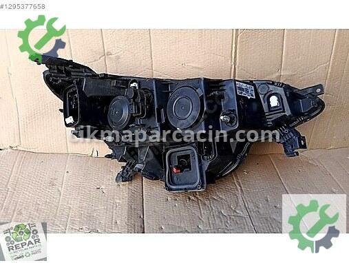 Renault Megane Sol Ön Far 260601122R çıkma parça