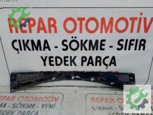 Renault Clio 4  Ön Cam Izgarası (2013-2020) 668115228R Orijinal