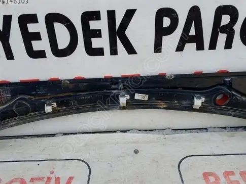 Renault Clio Ön Cam Izgarası 2013-2020 çıkma parça