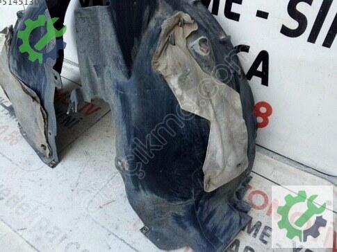 Peugeot 3008 Davlumbaz 9825281680 çıkma parça