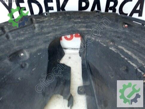 Peugeot 3008 Davlumbaz 9825281680 çıkma parça