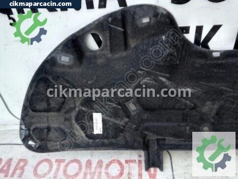 Ford Tourneo Courier Kaput çıkma parça