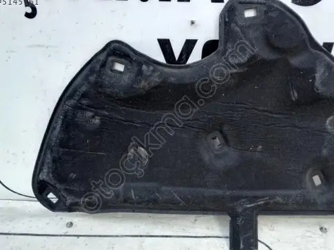 Ford Tourneo Courier Kaput V16746AA çıkma parça