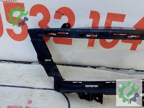 Opel Astra Sis Farı Çerçevesi 9859970680 çıkma parça