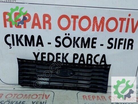Ford Tourneo Courier Ön Panjur çıkma parça