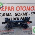 Hyundaı Travers Getz 06-11 Ön travers orijinal çıkma 62401-00200