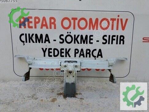 Renault Clio Ön Panel çıkma parça