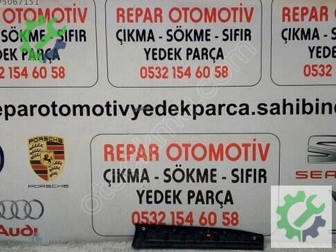 Renault Austral Kapı Çıtası çıkma parça