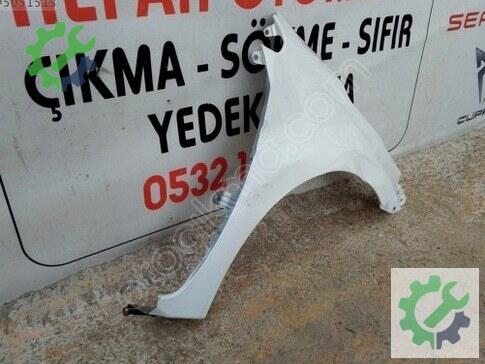 Toyota Corolla Sağ Ön Çamurluk çıkma parça