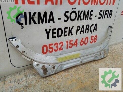 Mercedes-Benz C180 Ön Panel A2056221500 çıkma parça