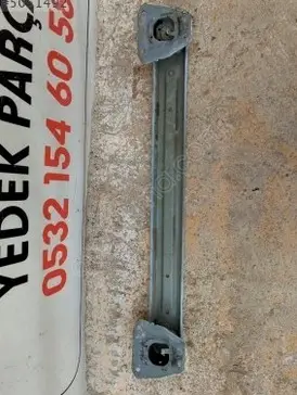 Toyota Corolla Arka Tampon Demiri çıkma parça