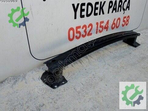 Renault Clio Ön Tampon Demiri çıkma parça