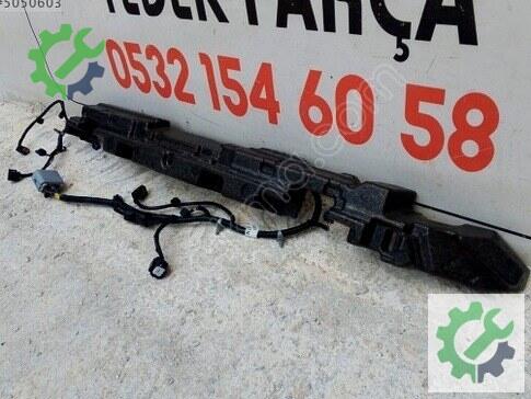 Hyundai Tucson Ön Tampon Demiri çıkma parça
